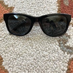 Women’s authentic Burberry sunglasses